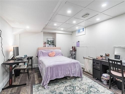 47 Hawke Crescent, New Tecumseth, ON - Indoor Photo Showing Bedroom