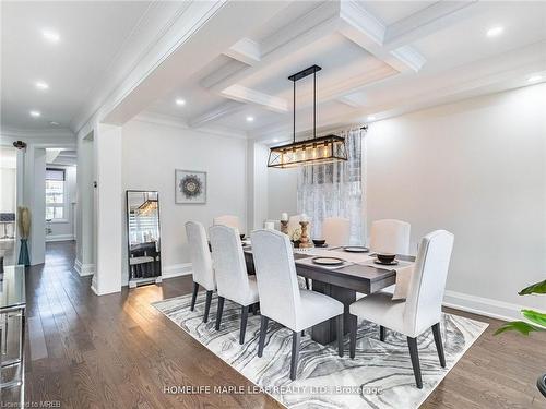 47 Hawke Crescent, New Tecumseth, ON - Indoor Photo Showing Dining Room