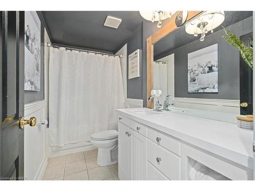 34 Mountainview Road, Mulmur, ON - Indoor Photo Showing Bathroom