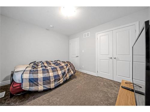 270 Bradshaw Drive Drive, Stratford, ON - Indoor Photo Showing Bedroom
