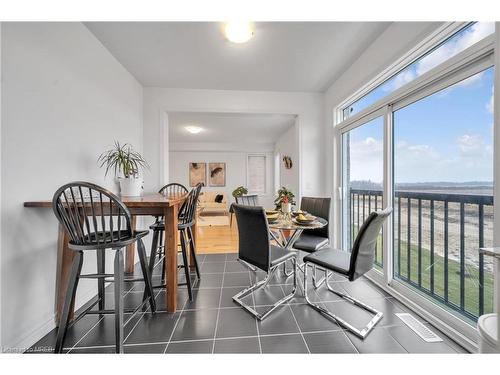 32 Mackenzie Street Street, Southgate, ON - Indoor Photo Showing Dining Room