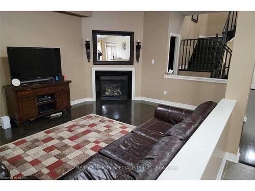 3240 Tacc Drive, Mississauga, ON - Indoor Photo Showing Living Room With Fireplace