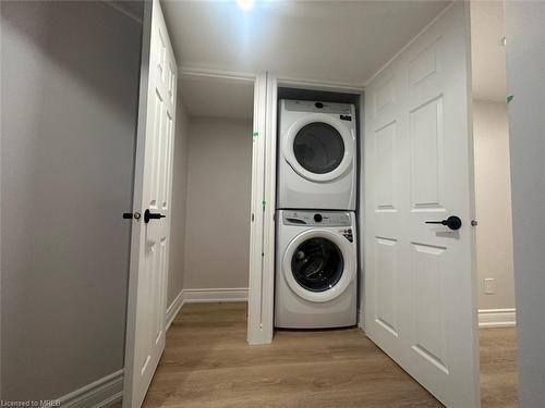 22 Gunn Avenue, Brantford, ON - Indoor Photo Showing Laundry Room
