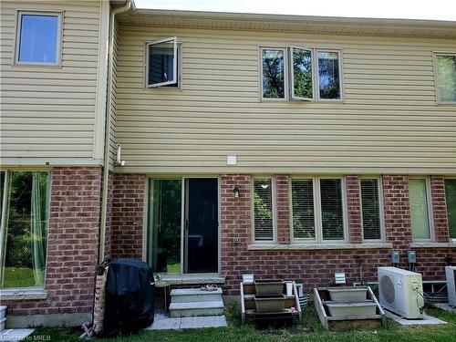 20-570 Linden Drive, Cambridge, ON - Outdoor With Exterior