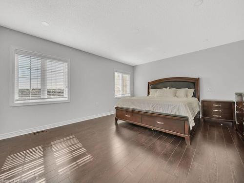 54 Maple Trail Road, Caledon, ON - Indoor Photo Showing Bedroom