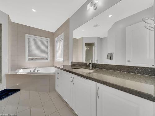 54 Maple Trail Road, Caledon, ON - Indoor Photo Showing Bathroom