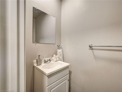 5-507 Quiet Place, Waterloo, ON - Indoor Photo Showing Bathroom