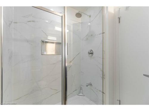 905-2520 Eglinton Avenue W, Mississauga, ON - Indoor Photo Showing Bathroom