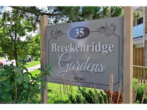 33-35 Breckenridge Drive, Kitchener, ON - Outdoor