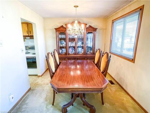 20 Drury Crescent, St. Catharines, ON - Indoor Photo Showing Dining Room