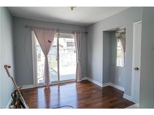 1 Appelby Drive, St. Catharines, ON - Indoor Photo Showing Other Room