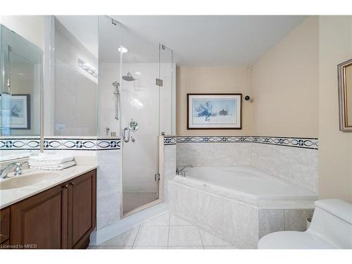310-65 Port Street E, Mississauga, ON - Indoor Photo Showing Bathroom