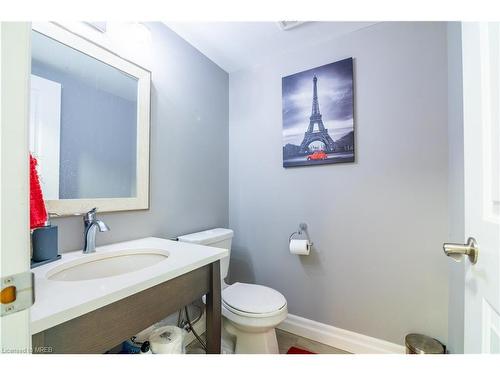 349 Munnoch Boulevard, Woodstock, ON - Indoor Photo Showing Bathroom