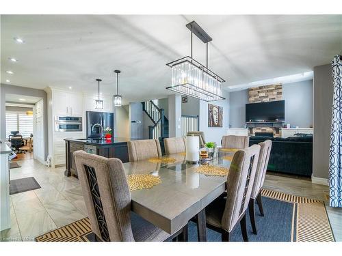 349 Munnoch Boulevard, Woodstock, ON - Indoor Photo Showing Dining Room