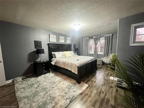 A-42 St Paul Avenue, Brantford, ON - Indoor Photo Showing Bedroom