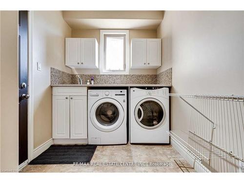 124 Mission Road, Brantford, ON - Indoor Photo Showing Laundry Room