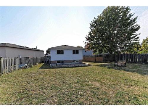70 Lampman Crescent, Thorold, ON - Outdoor With Backyard