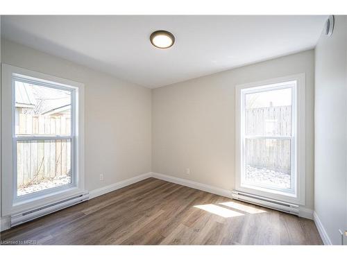 685 Frederick Street, Kitchener, ON - Indoor Photo Showing Other Room