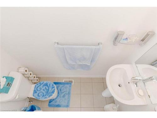 328 Bedrock Drive, Hamilton, ON - Indoor Photo Showing Bathroom