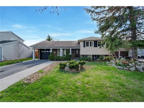 1084 Pearson Drive, Oakville, ON - Outdoor With Facade