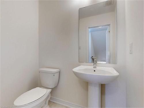 106-10 Birmingham Drive, Cambridge, ON - Indoor Photo Showing Bathroom