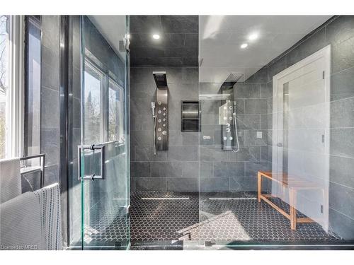 11 Joliet Crescent, Tiny, ON - Indoor Photo Showing Bathroom