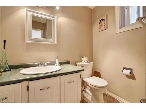 56-5005 Pinedale Avenue, Burlington, ON - Indoor Photo Showing Bathroom