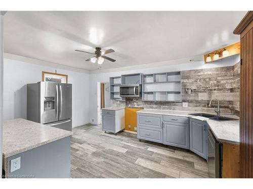 124 Queen Street, Campbellford, ON - Indoor Photo Showing Kitchen