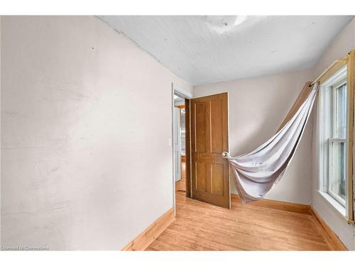 124 Queen Street, Campbellford, ON - Indoor Photo Showing Other Room