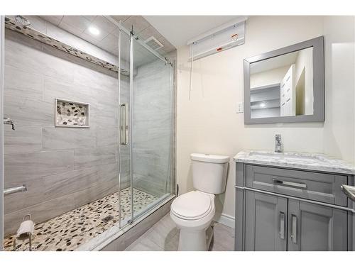 8 Macbean Crescent Street, Waterdown, ON - Indoor Photo Showing Bathroom