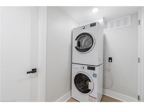 331 Rawdon Street, Brantford, ON - Indoor Photo Showing Laundry Room