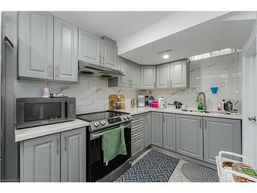 80 Morningside Drive, Halton Hills, ON - Indoor Photo Showing Kitchen
