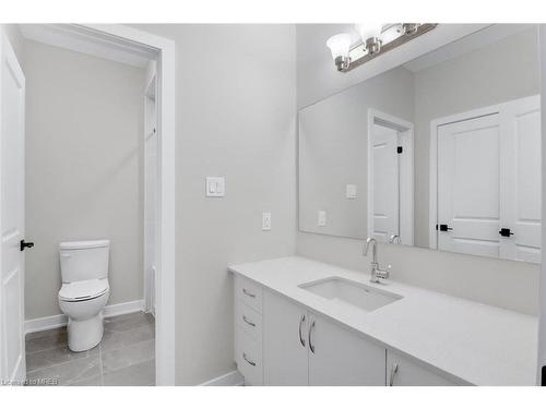 53-1045 Greensview Drive, Huntsville, ON - Indoor Photo Showing Bathroom
