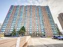 209-135 Hillcrest Avenue, Mississauga, ON  - Outdoor With Facade 