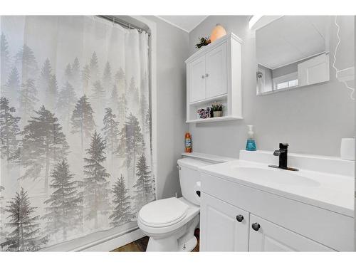 3446 Highway 3, Simcoe, ON - Indoor Photo Showing Bathroom