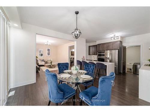 261 Crafter Crescent, Hamilton, ON - Indoor Photo Showing Dining Room