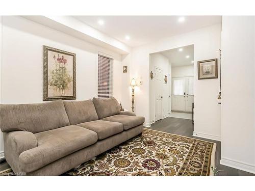 639 Mockridge Terrace, Milton, ON - Indoor Photo Showing Living Room