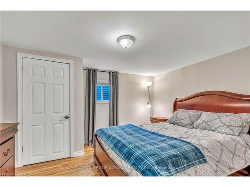 108 Old Highway 26, Meaford, ON - Indoor Photo Showing Bedroom