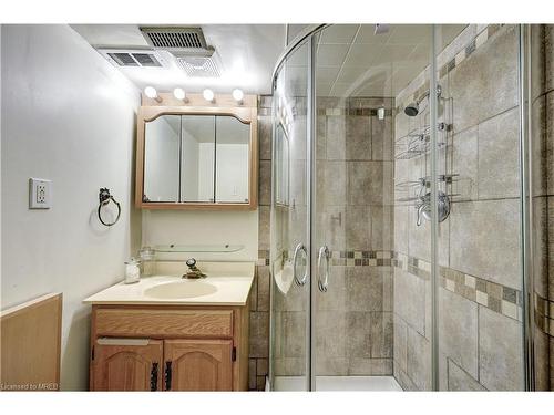 26 Myna Court, Brampton, ON - Indoor Photo Showing Bathroom