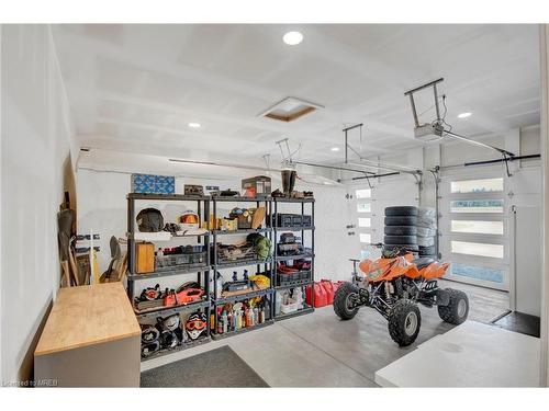 11715 Plank Road, Eden, ON - Indoor Photo Showing Garage