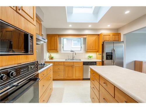 356 Delrex Boulevard, Halton, ON - Indoor Photo Showing Kitchen With Double Sink