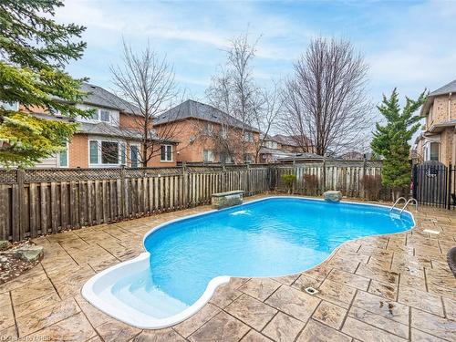 1405 Thorncrest Crescent, Oakville, ON - Outdoor With In Ground Pool With Deck Patio Veranda With Backyard