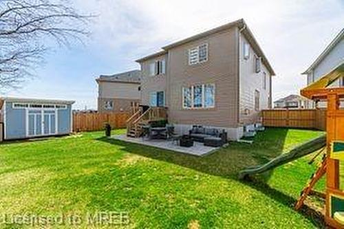 196 Harpin Way E, Fergus, ON - Outdoor