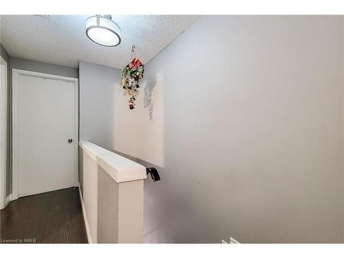26-62 Riverdale Drive, Hamilton, ON - Indoor Photo Showing Other Room