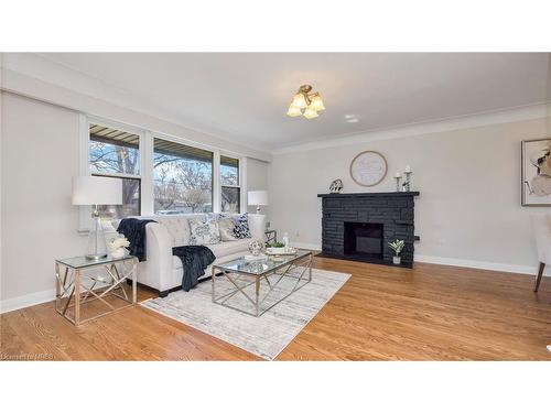 2287 Glenwood School Drive, Burlington, ON - Indoor Photo Showing Living Room With Fireplace