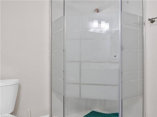 3-360 Cornridge Place, Waterloo, ON - Indoor Photo Showing Bathroom