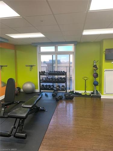 126-5010 Corporate Drive, Burlington, ON - Indoor Photo Showing Gym Room