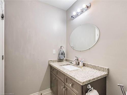 61 Sonoma Valley Crescent, Hamilton, ON - Indoor Photo Showing Bathroom