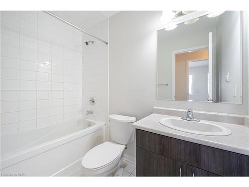 67 Ganton Heights, Brampton, ON - Indoor Photo Showing Bathroom