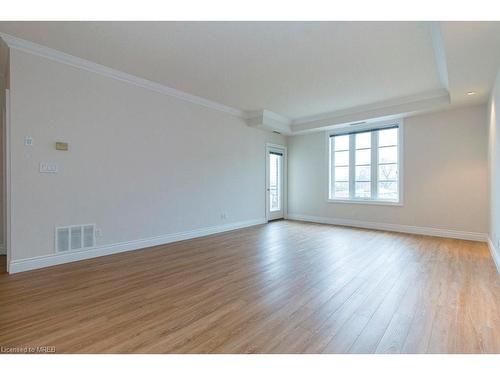 321-3351 Cawthra Road, Mississauga, ON - Indoor Photo Showing Other Room